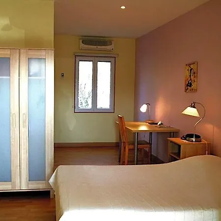 Hotel Restaurant Caribou 2*